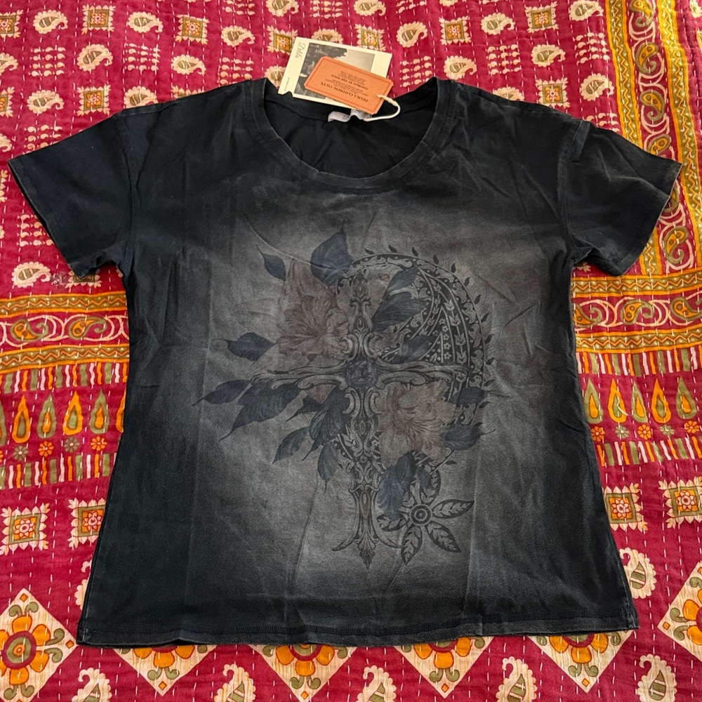 Montana West Black Short Sleeve Tee with Subtle Floral Cross Graphic